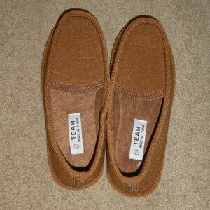 Brand New Corduroy Slippers Moccasin Men’s Size 8